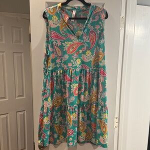 Vibrant Paisley Print Midi Dress